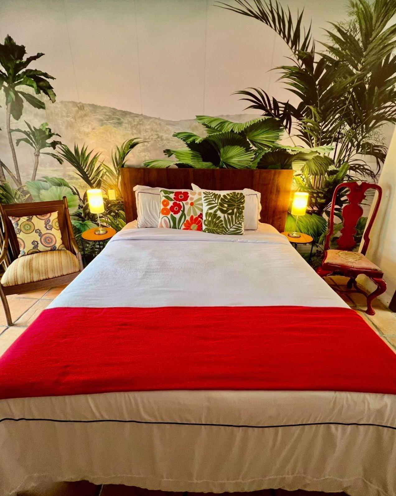 Hotel Casa Paradiso Гуаружа Екстериор снимка